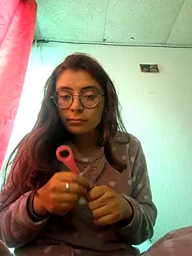 Snapshot of Natalykaty chatting on 6, 11, 2025 Natalykaty online show from 6, 11, 2025