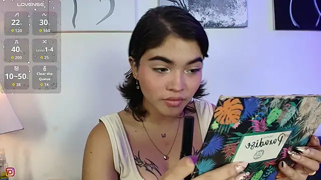 Zoe wang online show from 22, 10, 2025