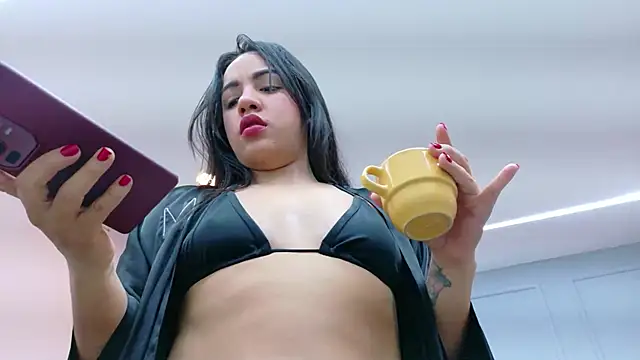 Camila Hill  online show from 14, 1, 2026