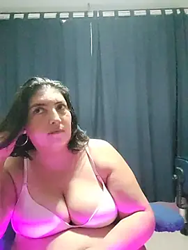 Snapshot of lina_maria99 chatting on 10, 11, 2025 lina maria99 online show from 10, 11, 2025