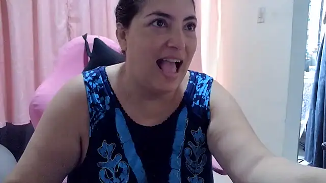 Snapshot of lina_maria99 chatting on 30, 5, 2026 lina maria99 online show from 30, 5, 2026