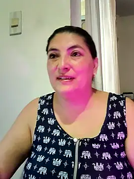 Snapshot of lina_maria99 chatting on 14, 9, 2025 lina maria99 online show from 14, 9, 2025