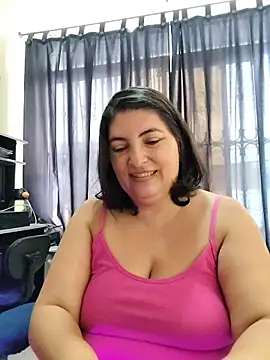 Snapshot of lina_maria99 chatting on 15, 11, 2025 lina maria99 online show from 15, 11, 2025