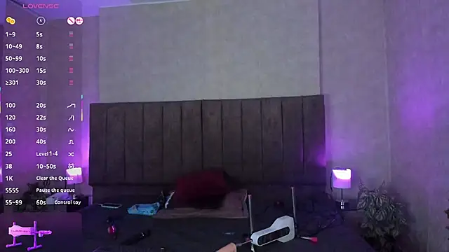 LanaMills  online show from 22, 12, 2025