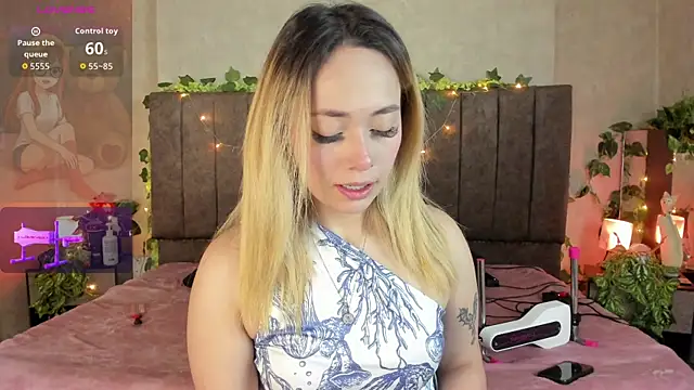 LanaMills  online show from 3, 4, 2026