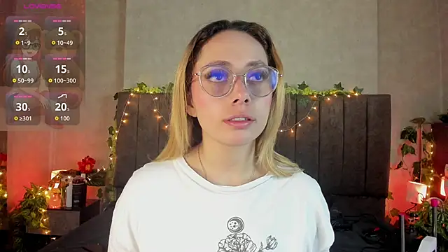 LanaMills  online show from 23, 3, 2026