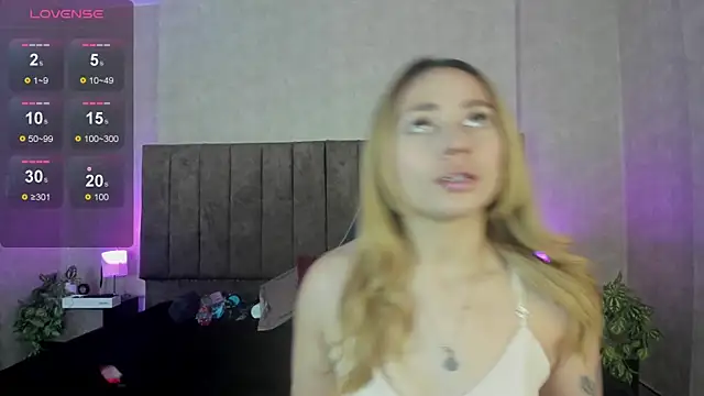 LanaMills  online show from 21, 12, 2025