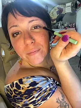 prettyltlekitty online show from 19, 9, 2025