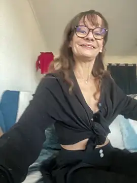 Chris06d22xh online show from 29, 11, 2025