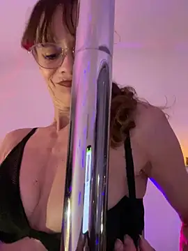 Chris06d22xh online show from 15, 4, 2026