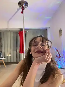 Chris06d22xh online show from 10, 2, 2026