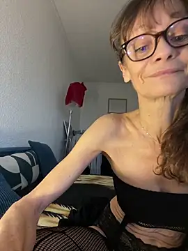 Chris06d22xh online show from 14, 12, 2025