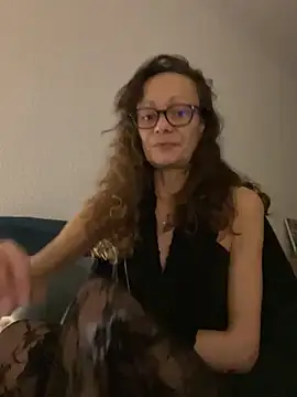 Chris06d22xh online show from 5, 11, 2025