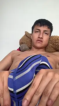 Snapshot of Milan_Bach chatting on 6, 4, 2026 Milan Bach online show from 6, 4, 2026