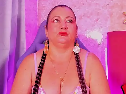 Snapshot of PalomaLombardi chatting on 17, 11, 2025 PalomaLombardi online show from 17, 11, 2025