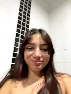 LisaGoddes online show from 15, 10, 2025