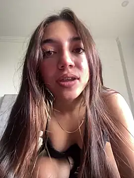 LisaGoddes online show from 6, 4, 2026