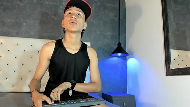 Snapshot of Daddy_Darcks chatting on 9, 11, 2025 Daddy Darcks online show from 9, 11, 2025