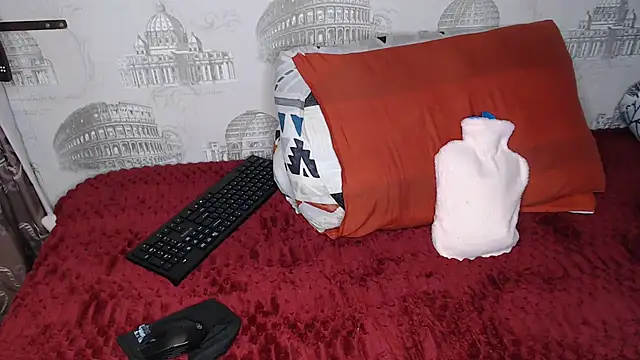 Snapshot of Lunalee chatting on 21, 6, 2026 Lunalee online show from 21, 6, 2026