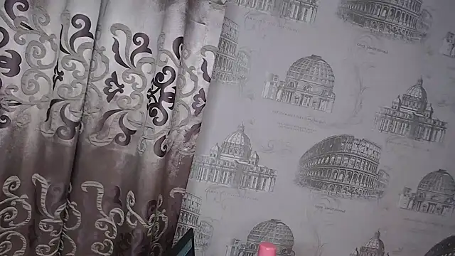 Snapshot of Lunalee chatting on 14, 7, 2026 Lunalee online show from 14, 7, 2026