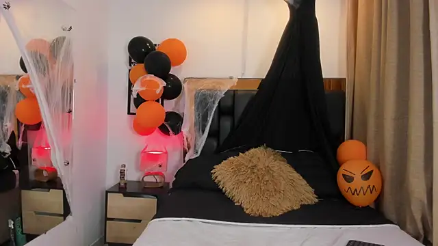 GiorgineTaylor online show from 27, 10, 2025