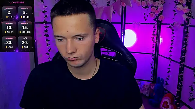 ZackNeal online show from 16, 9, 2025