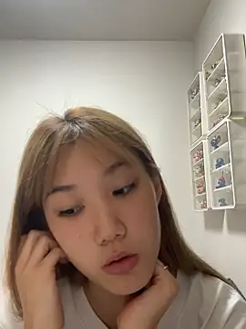 Yua h02 online show from 6, 10, 2025