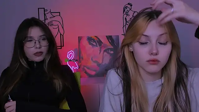 Snapshot of lily_morty chatting on 2, 10, 2025 lily morty online show from 2, 10, 2025