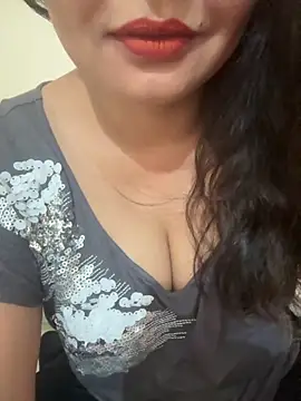Bhabi Ki Antarvasna online show from 22, 9, 2025