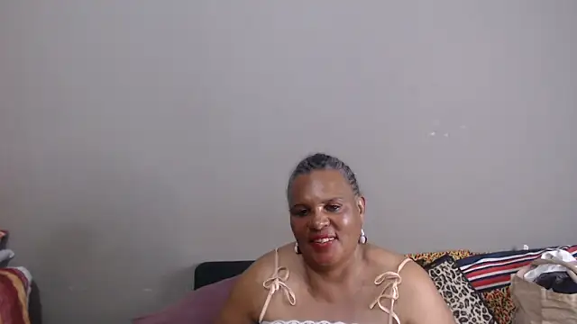 Snapshot of GrandBustyMelon chatting on 1, 6, 2026 GrandBustyMelon online show from 1, 6, 2026