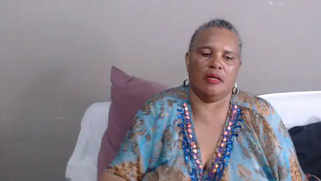Snapshot of GrandBustyMelon chatting on 1, 6, 2026 GrandBustyMelon online show from 1, 6, 2026