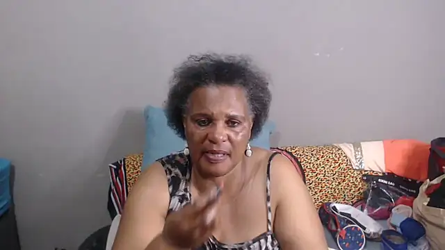 Snapshot of GrandBustyMelon chatting on 2, 7, 2026 GrandBustyMelon online show from 2, 7, 2026