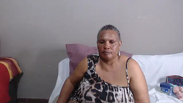 Snapshot of GrandBustyMelon chatting on 29, 5, 2026 GrandBustyMelon online show from 29, 5, 2026