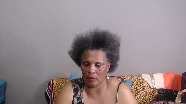 Snapshot of GrandBustyMelon chatting on 2, 7, 2026 GrandBustyMelon online show from 2, 7, 2026