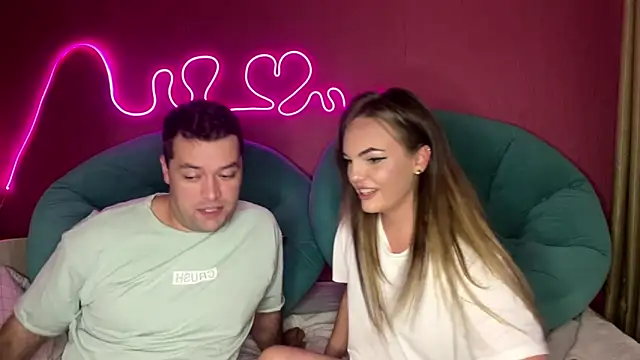 deeplookscouple online show from 13, 9, 2025
