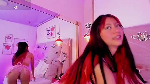 Aria Joness  online show from 22, 10, 2025