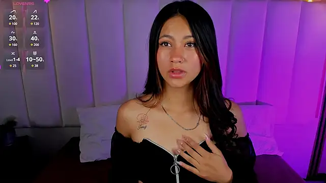 Aria Joness  online show from 15, 6, 2026