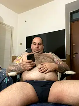 Snapshot of Roma84000 chatting on 19, 9, 2025 Roma84000 online show from 19, 9, 2025