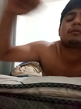 ElBufalo4l online show from 30, 9, 2025