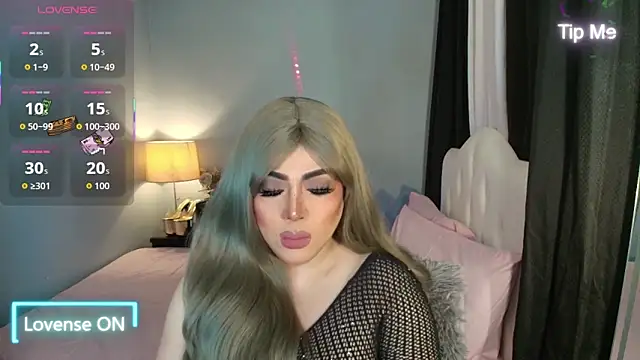 Unforgettable Maria online show from 17, 12, 2025