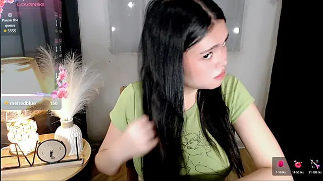 Snapshot of wildest_fantasy chatting on 6, 4, 2026 wildest fantasy online show from 6, 4, 2026