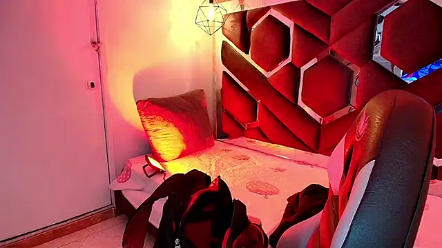 Melissa Adamsx online show from 18, 4, 2026