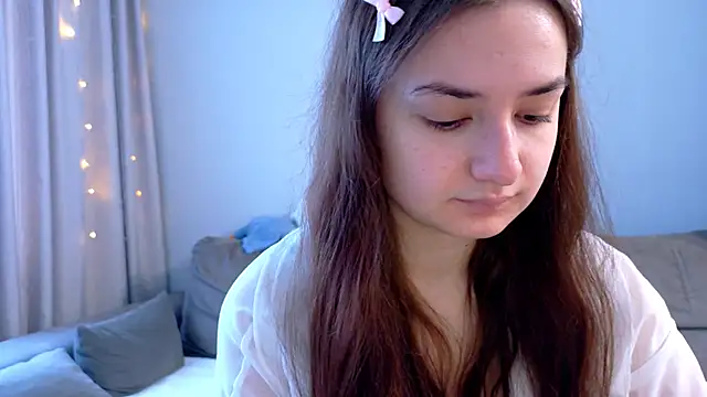 Lelia Vibe online show from 17, 11, 2025