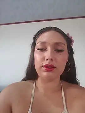 Naughty Samantha online show from 5, 3, 2026