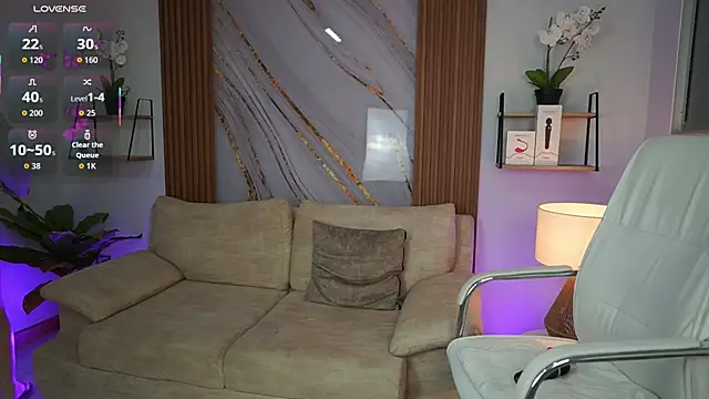 MilaCrave online show from 13, 10, 2025