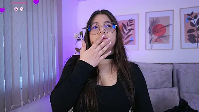 MilaCrave online show from 22, 4, 2026