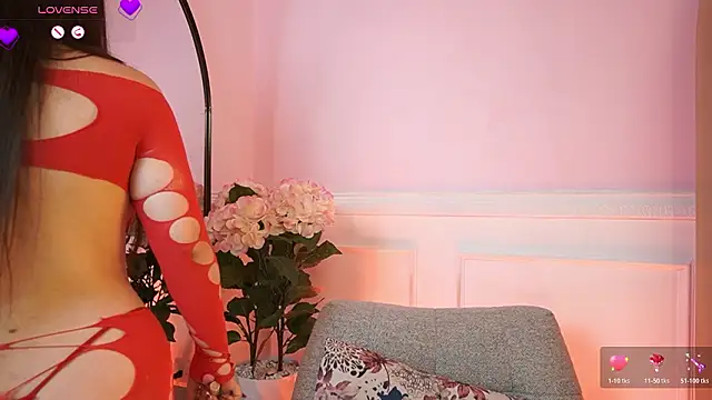 MilaCrave online show from 19, 3, 2026