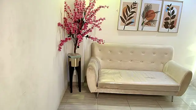 Anie johnson online show from 12, 11, 2025