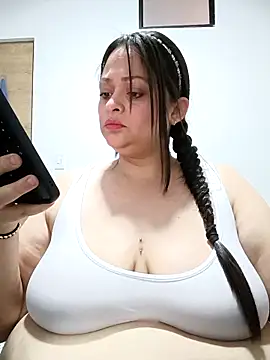 Nanna 160290 online show from 19, 12, 2025