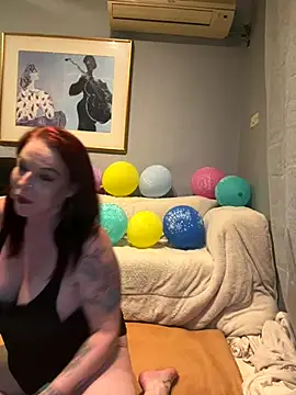 Island Siren online show from 8, 11, 2025